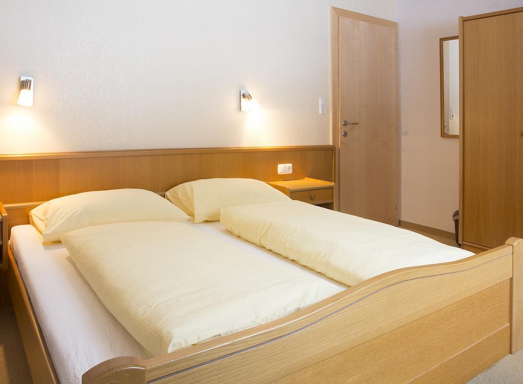 Antares Am See Maurach  Chambre photo